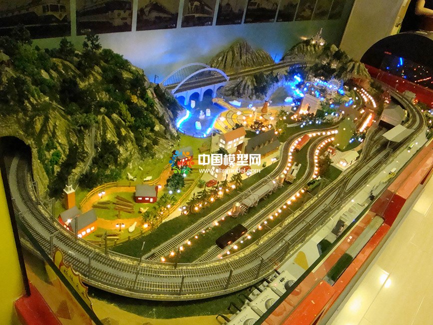 智能交通模型 ,智能停車場(chǎng)模型 ,智慧城市智能公交系統(tǒng)模型