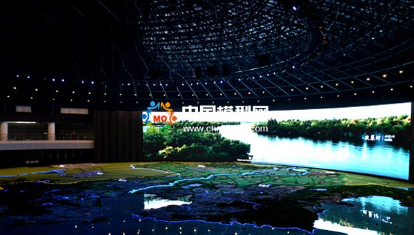 看看什么是多媒體投影互動(dòng)電子沙盤(pán)？