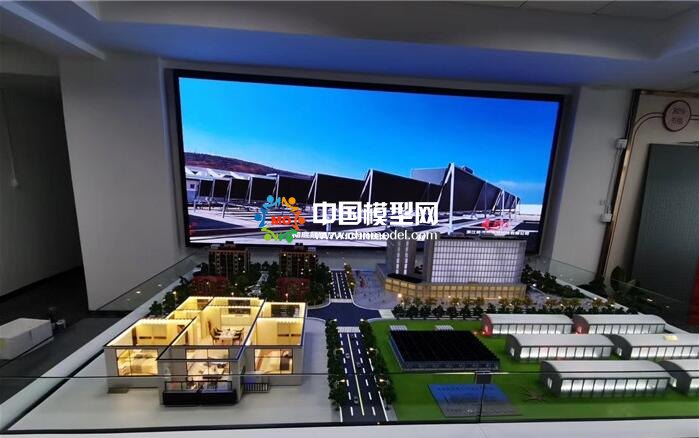 太陽能異聚態(tài)熱利用系統(tǒng)沙盤模型