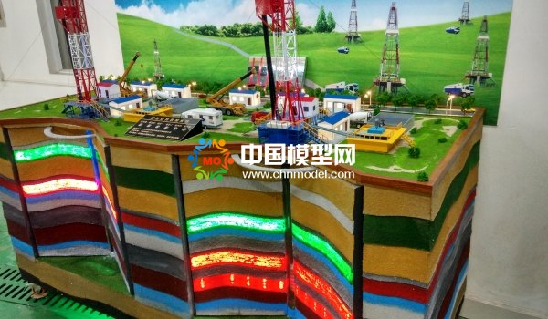 鈾礦測(cè)井教學(xué)組合模型