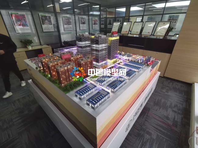 太陽能光伏應(yīng)用及地源熱泵原理沙盤模型