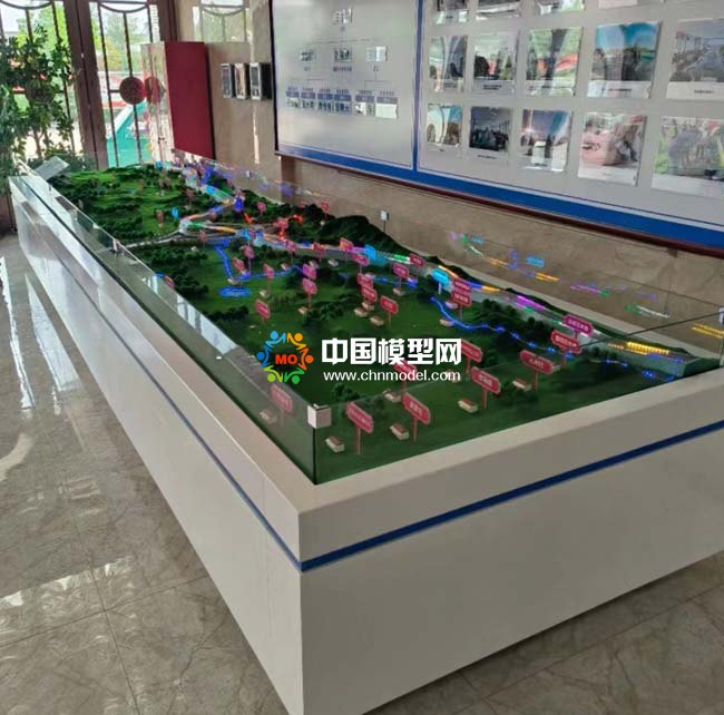 查草高速工程建設(shè)沙盤模型