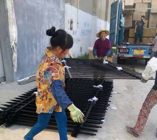 ��ɫ�\��o(h��)��